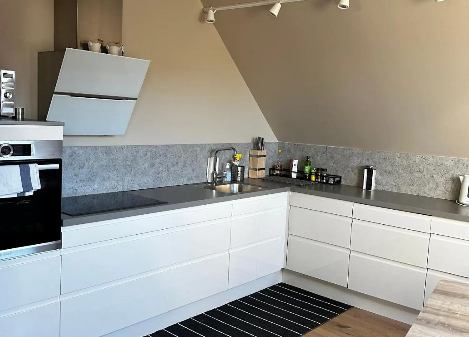 Modern Penthouse In Sandviken Bergen Apartment