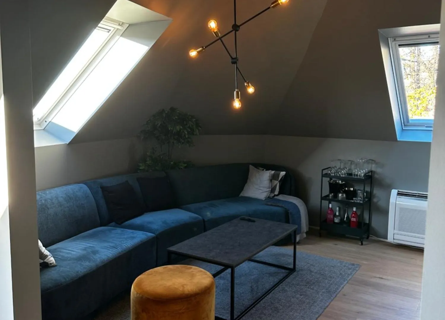 Modern Penthouse In Sandviken Bergen